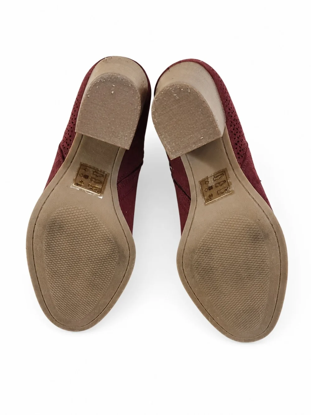 Market & Spruce Burgundy Faux Suede Perforated Ankle Booties Block Heel Size 7.5